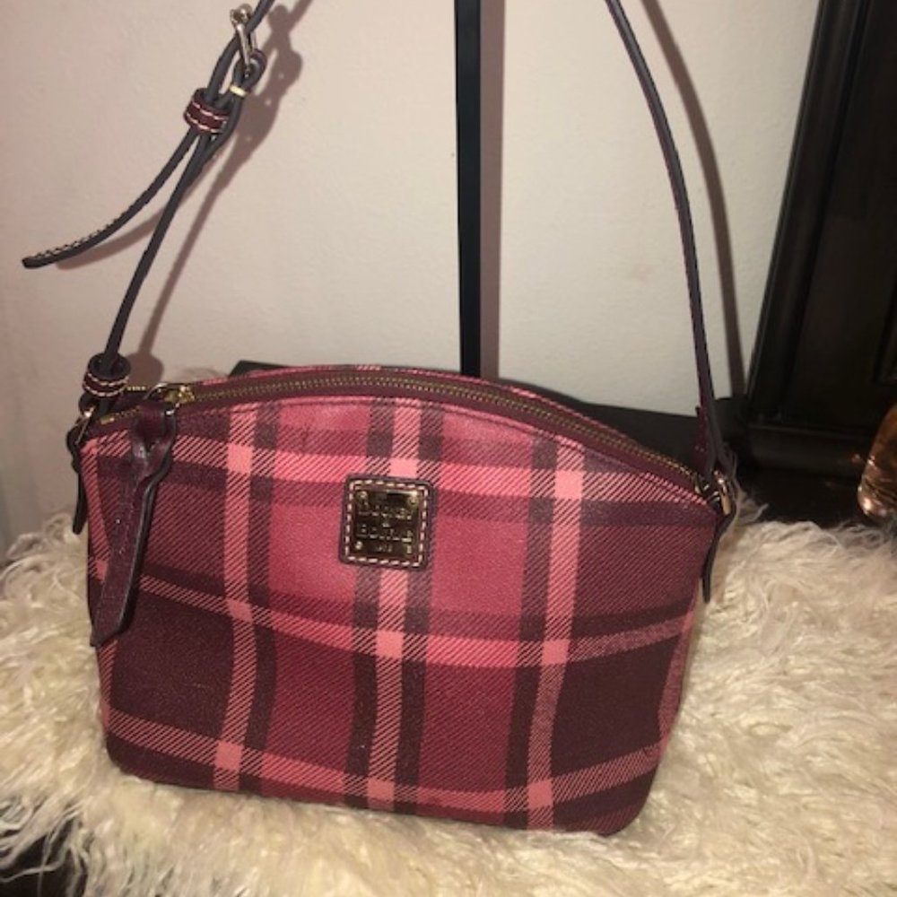 Dooney Bourke Satchel (Preloved)